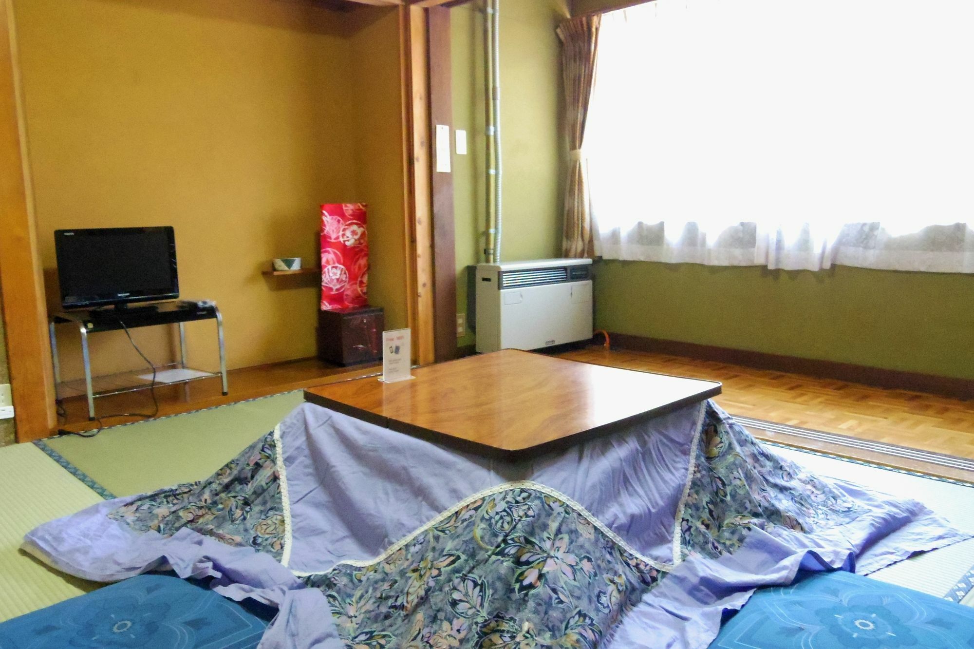 Zero-Project Japan Guesthouse Яманакако Экстерьер фото